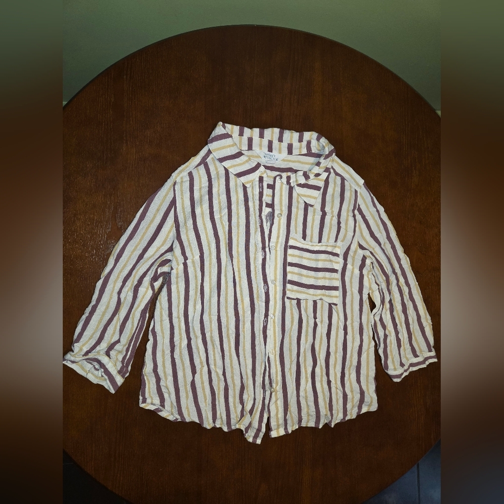 Market & Spruce White Tan Maroon Women's Large Button Up